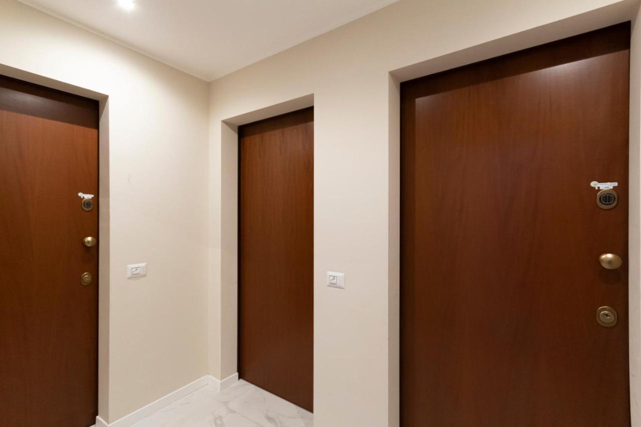 Via Torino Apartment 1 밀라노 외부 사진